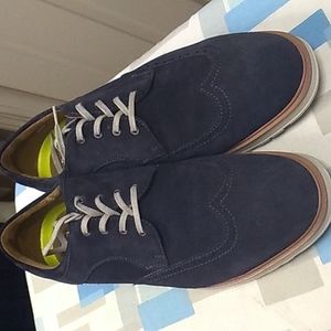 Florsheim wingtip oxford